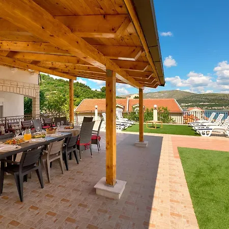 Gorgeous In * Trogir