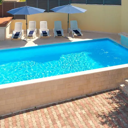 Gorgeous In بيت للعطل *