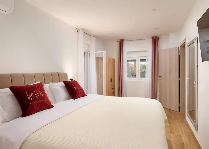 Gorgeous In Nyaraló